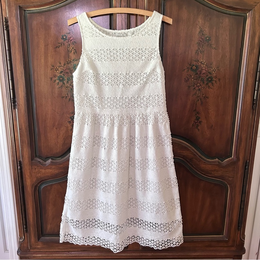 New ~ White Lacey Eyelet Sleeveless Dress in size 8 by Garnet Hill